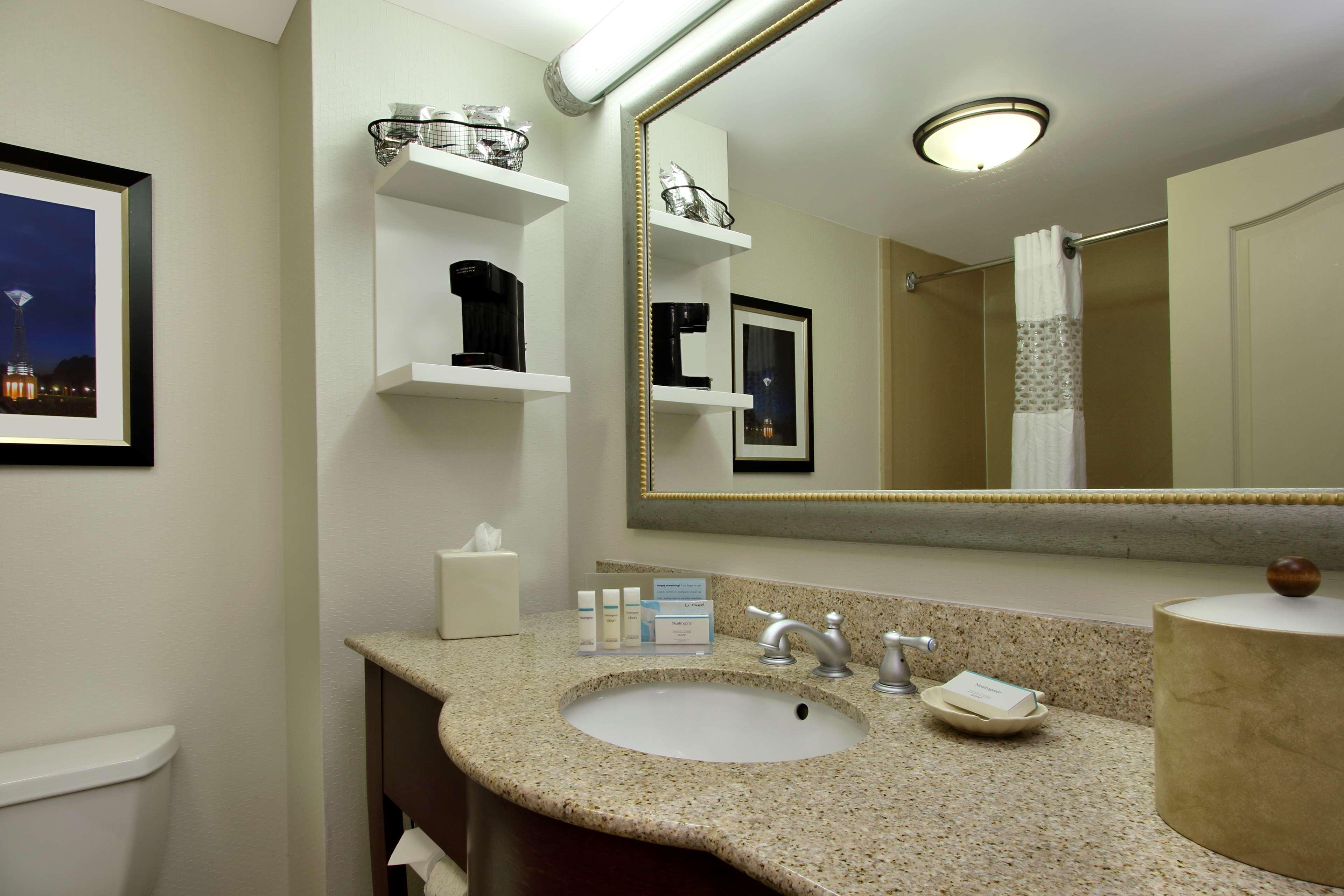 Hampton Inn & Suites-Florence Downtown Dış mekan fotoğraf