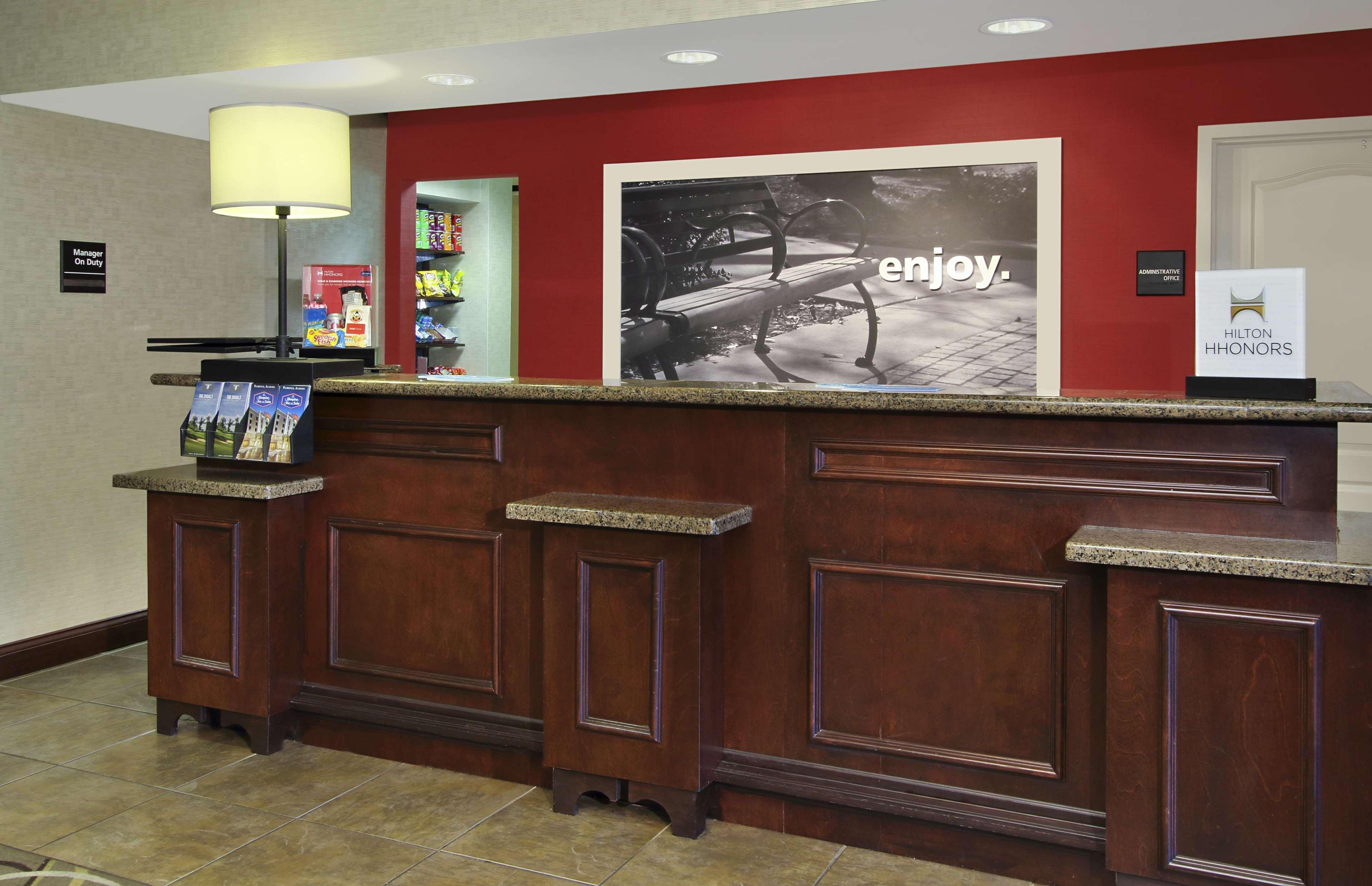 Hampton Inn & Suites-Florence Downtown Dış mekan fotoğraf