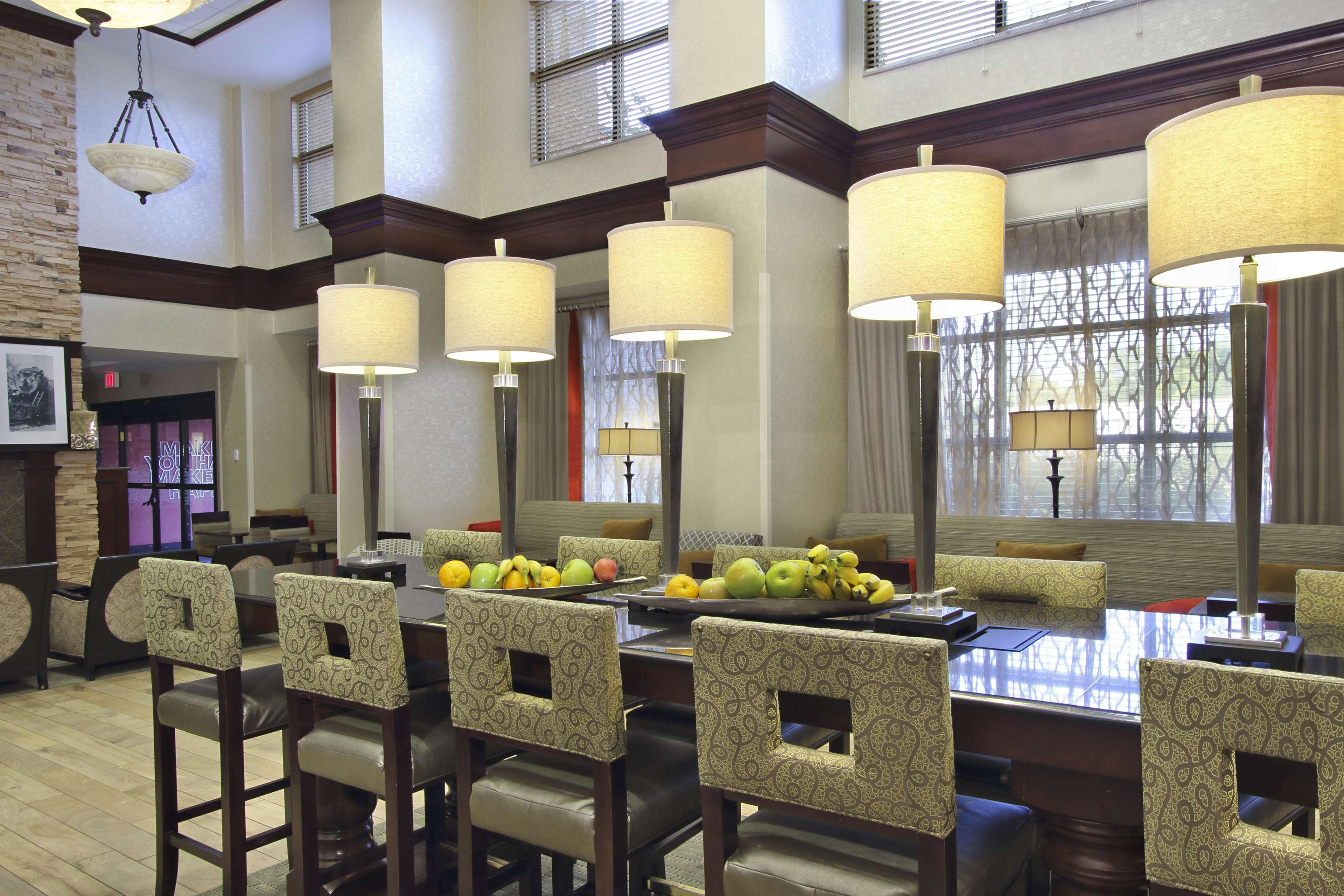 Hampton Inn & Suites-Florence Downtown Dış mekan fotoğraf