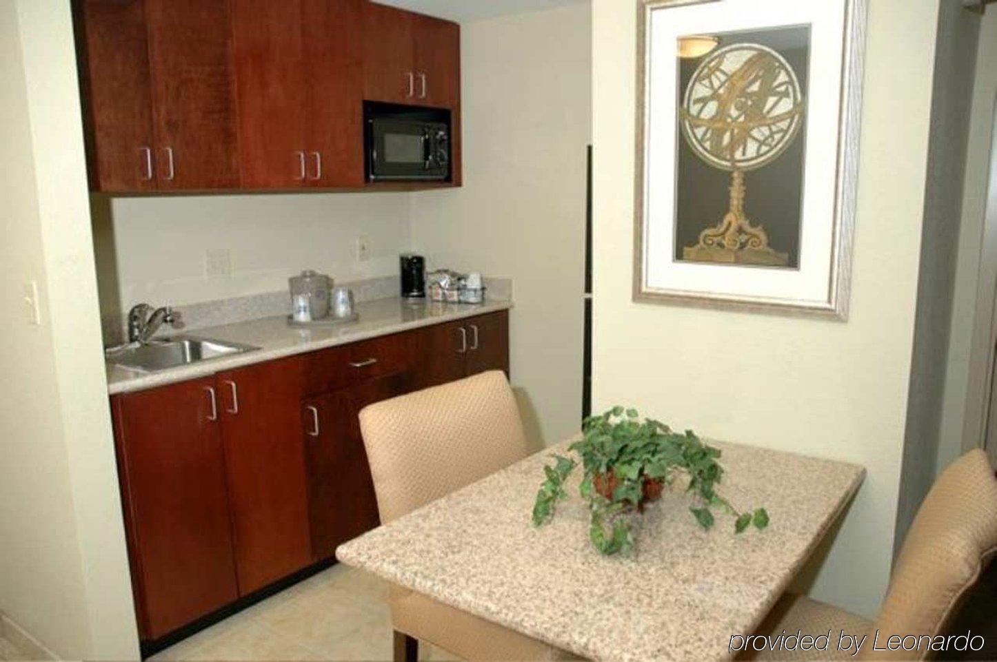 Hampton Inn & Suites-Florence Downtown Oda fotoğraf