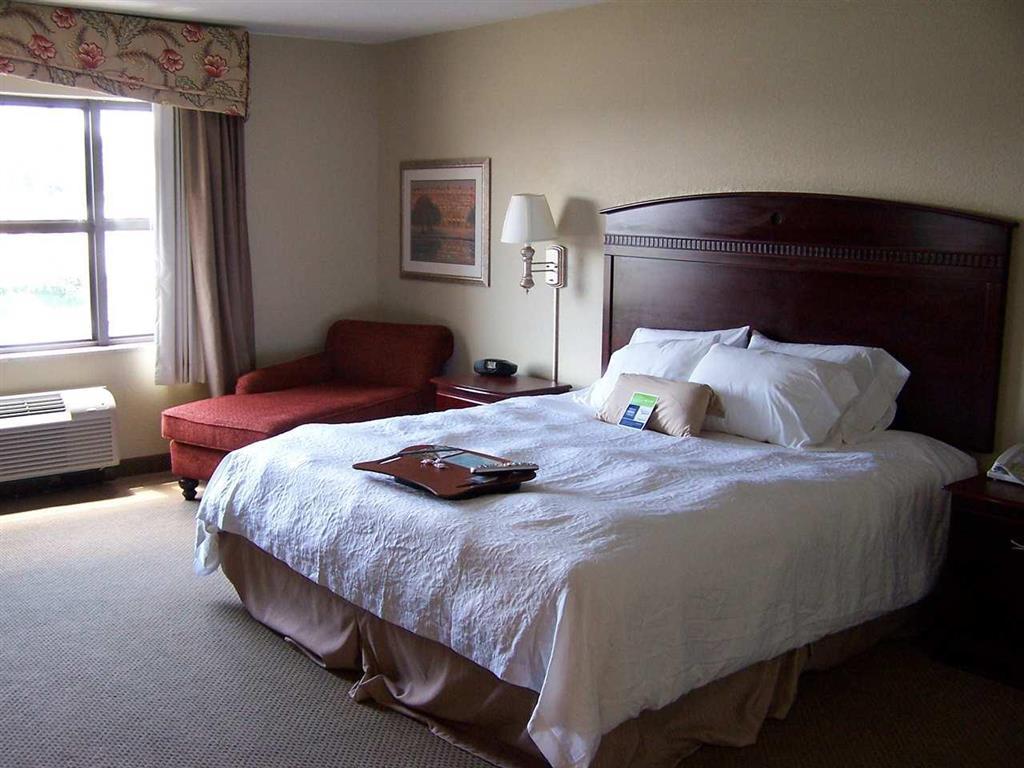 Hampton Inn & Suites-Florence Downtown Oda fotoğraf